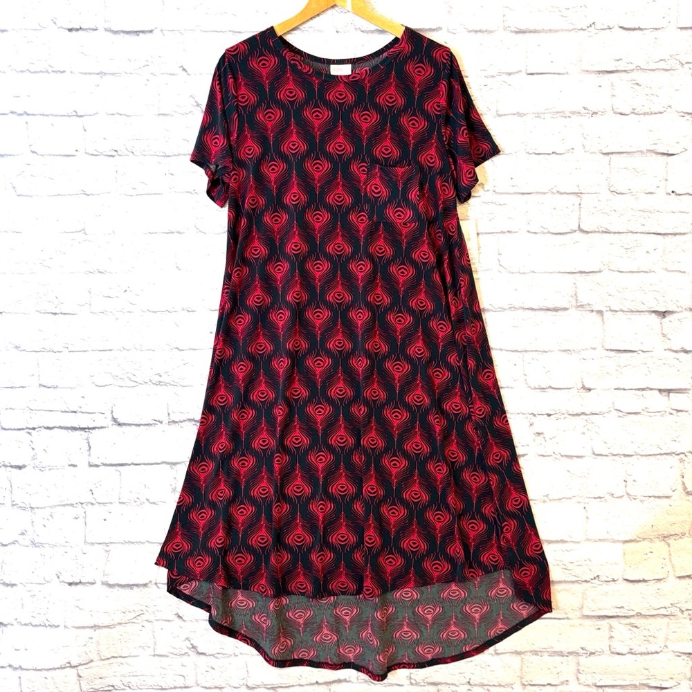 LuLaRoe Carly Swing Dress Midi Short Sleeve Tee Shirt Dress Size Medium NWT